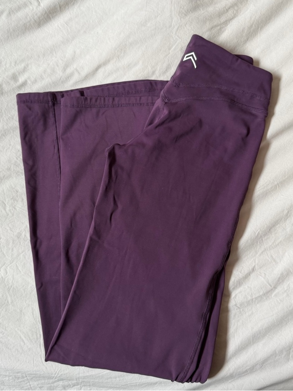 ONER ACTIVE UnifiedMove™ Wrap Flared Pants - Blackberry Purple SMALL SHORT - Picture 4 of 4